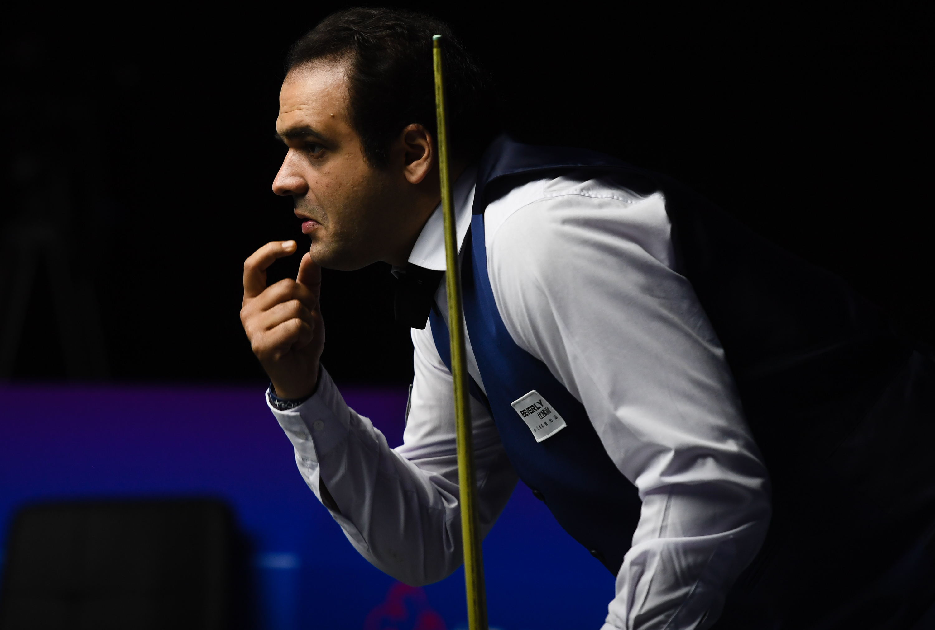 英格兰队遭遇两红伤停，丹麦队叩关而入-第2张图片-易胜博体育